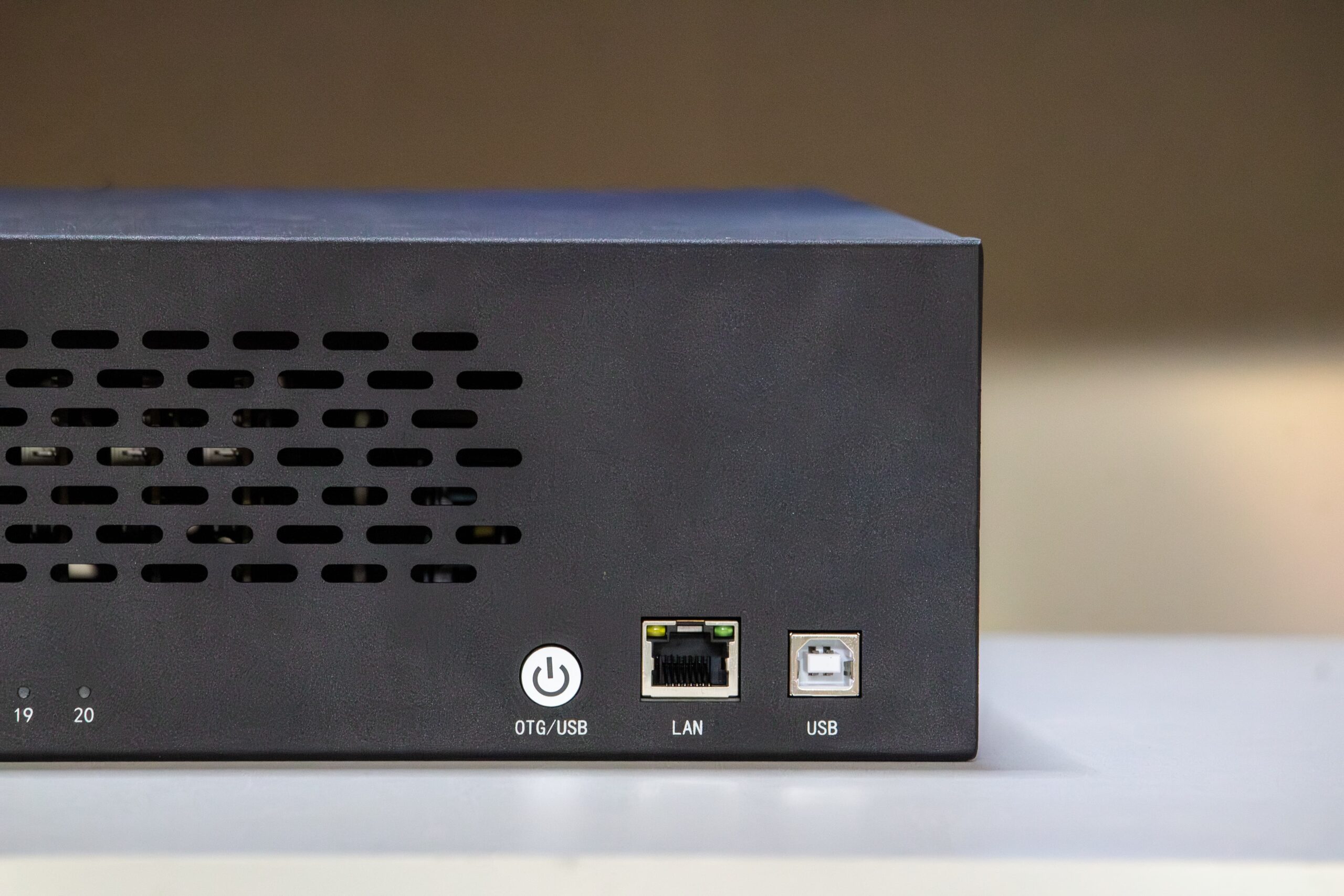 close btns close btns